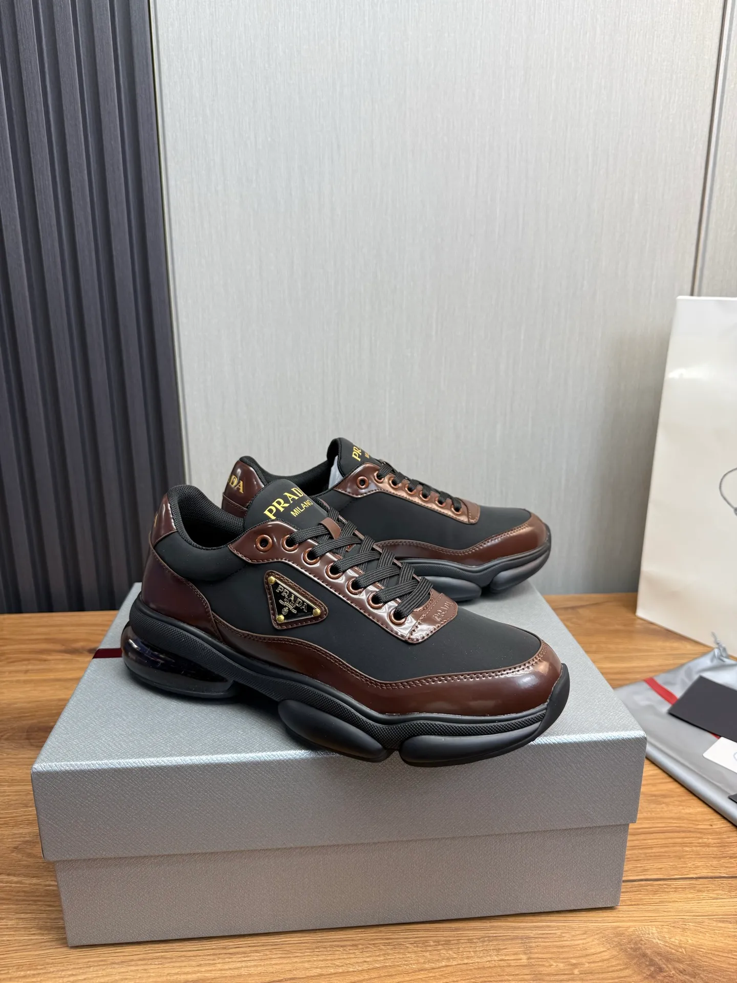 Men's shoes 💰660💰 [PRADA] Men's shoes are popular in the counter, official website is synchronized, 1 high-quality shipment ✔️Original cowhide upper + cowhide lining, 1🆚1 replica, original sole, 38-45 (45 customized, non-refundable)